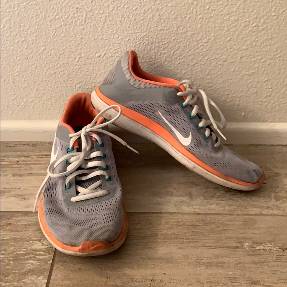 Gray Nike Flex Running Shoes